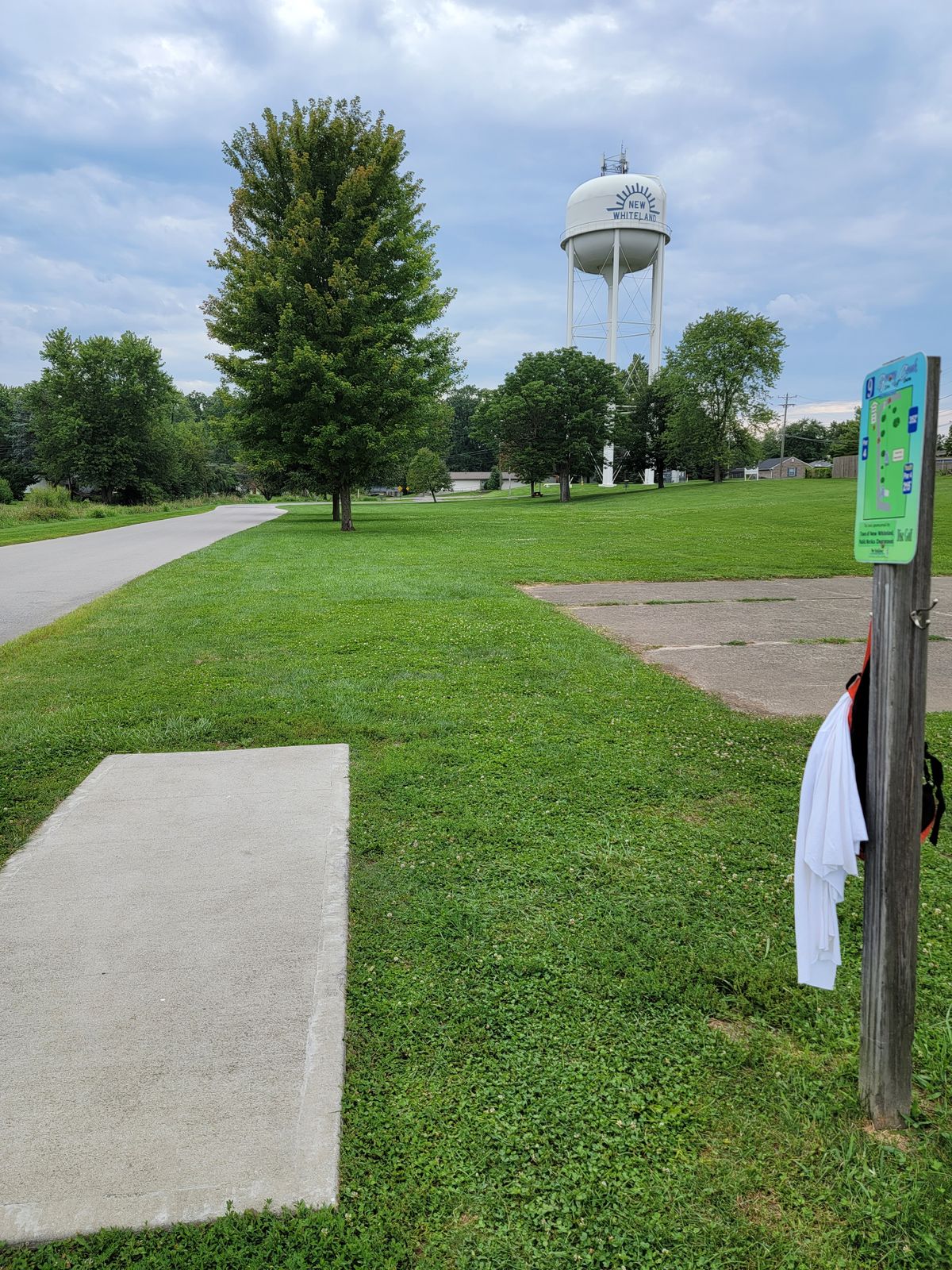 Hole 9 from the tee.