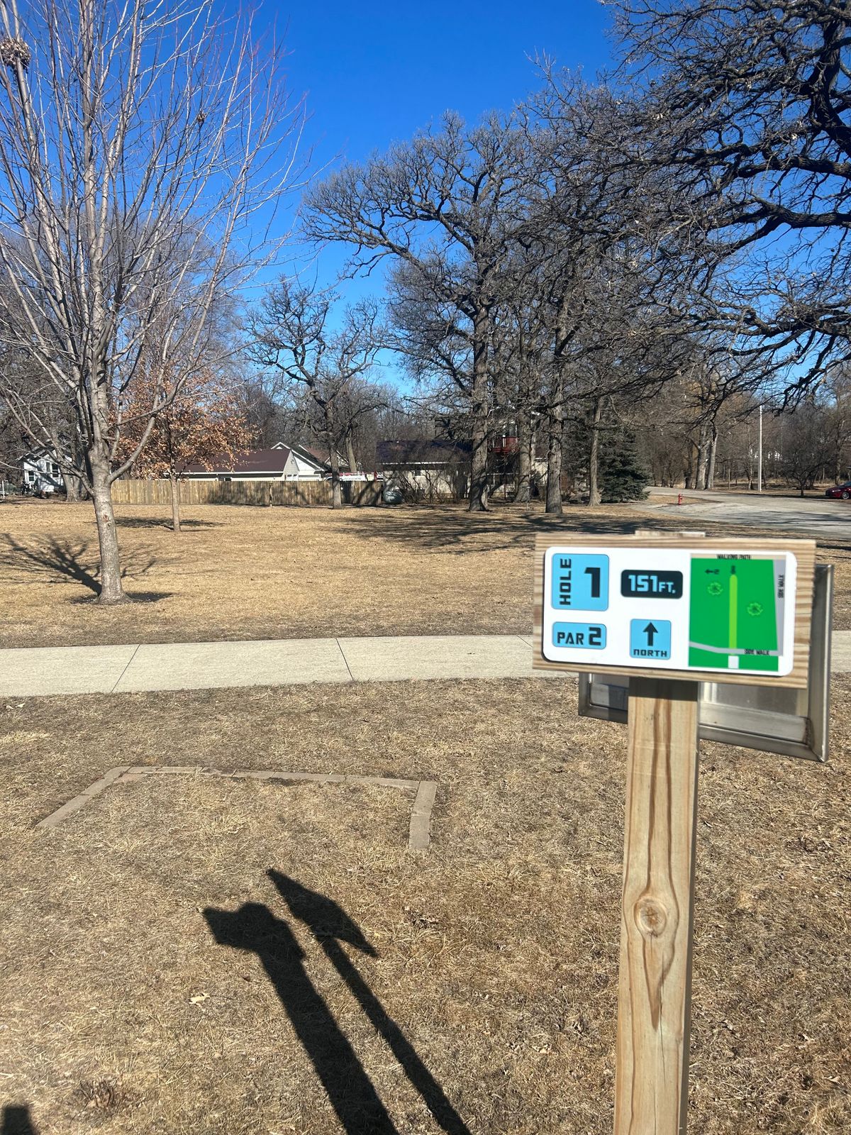 Hole 1 signage