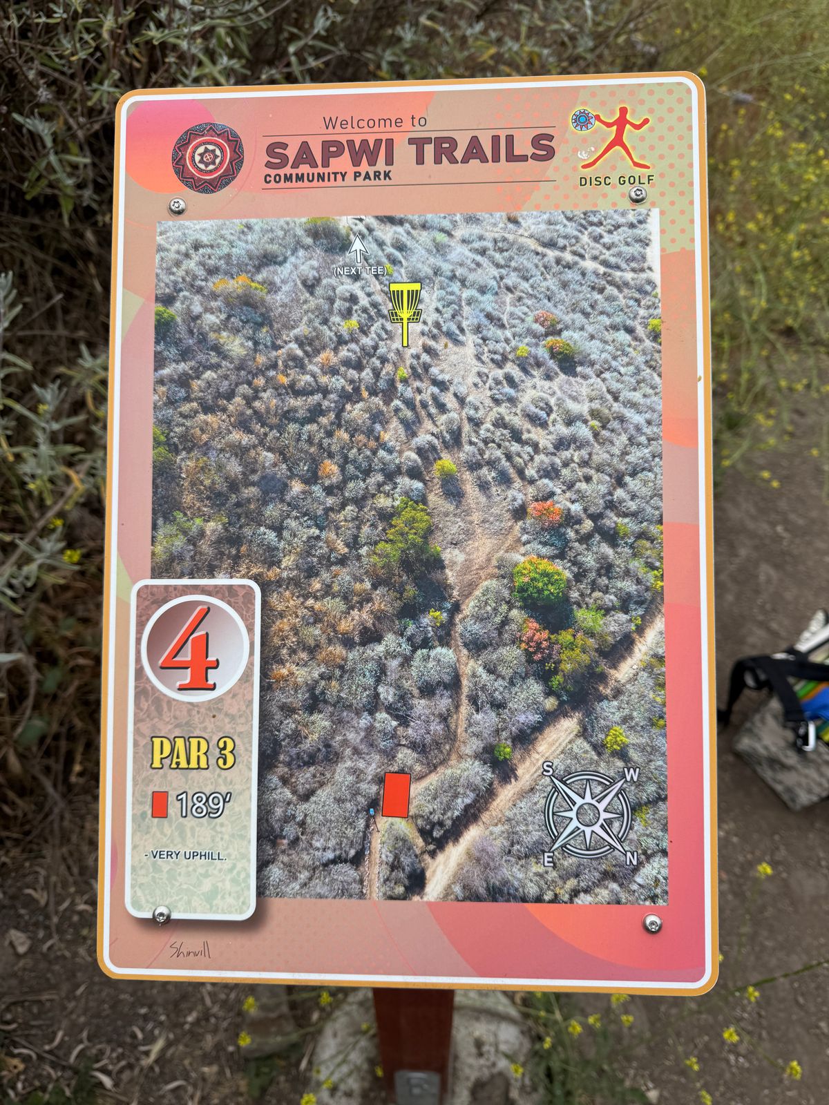 Sign hole 4