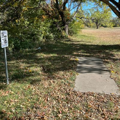 Hole 15 tee