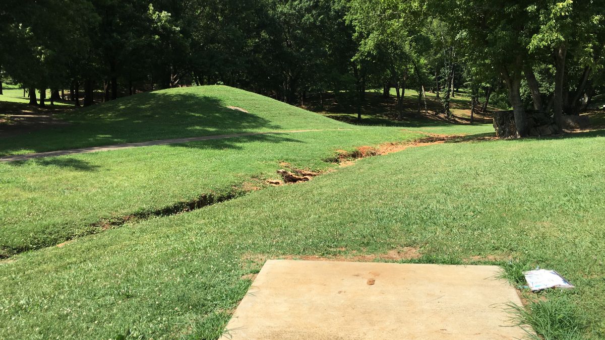 Hole 10