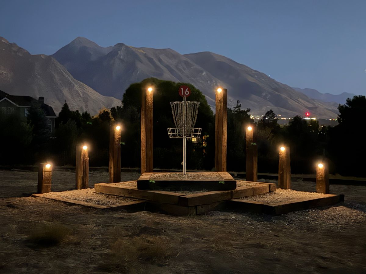 Hole 16 at night