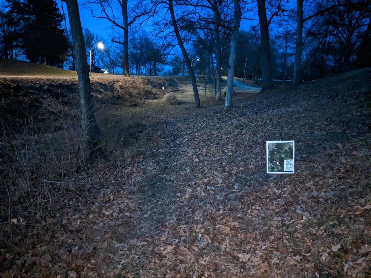 Hole 16 Red (new tee placement)