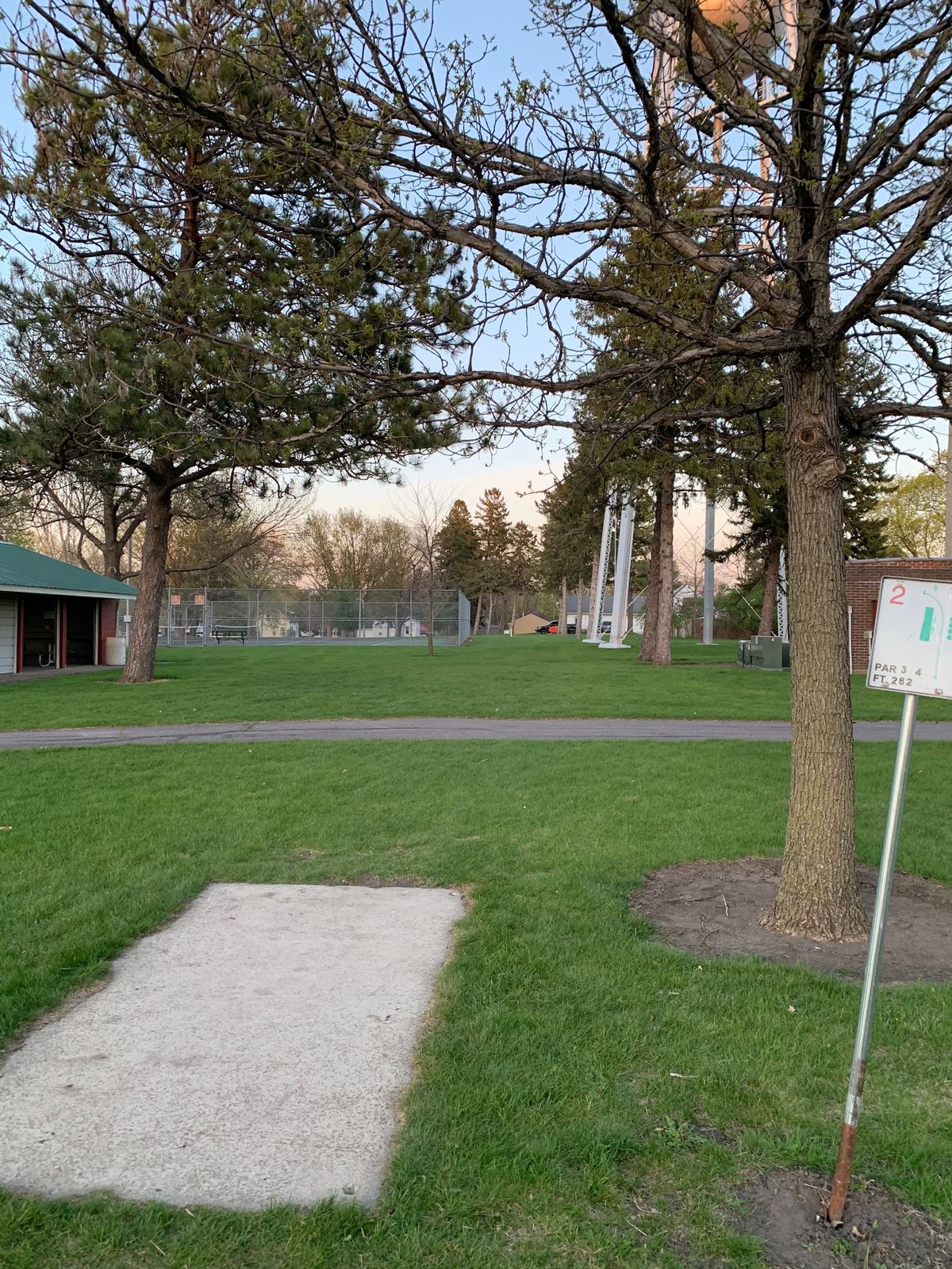 Hole 2 teepad