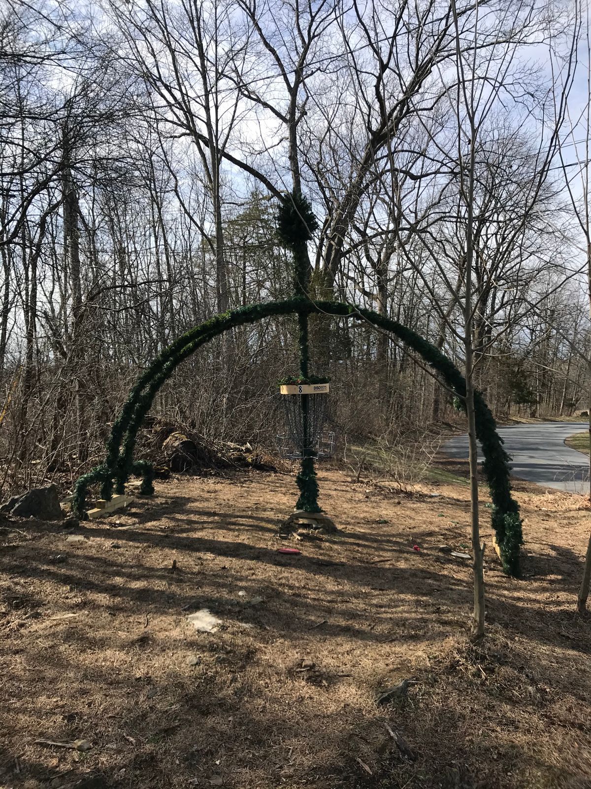Hole 8! Great looking arch!