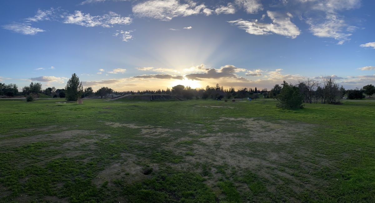Around hole 16-17