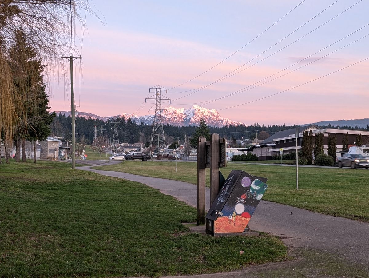 View of Arrowsmith from first tee