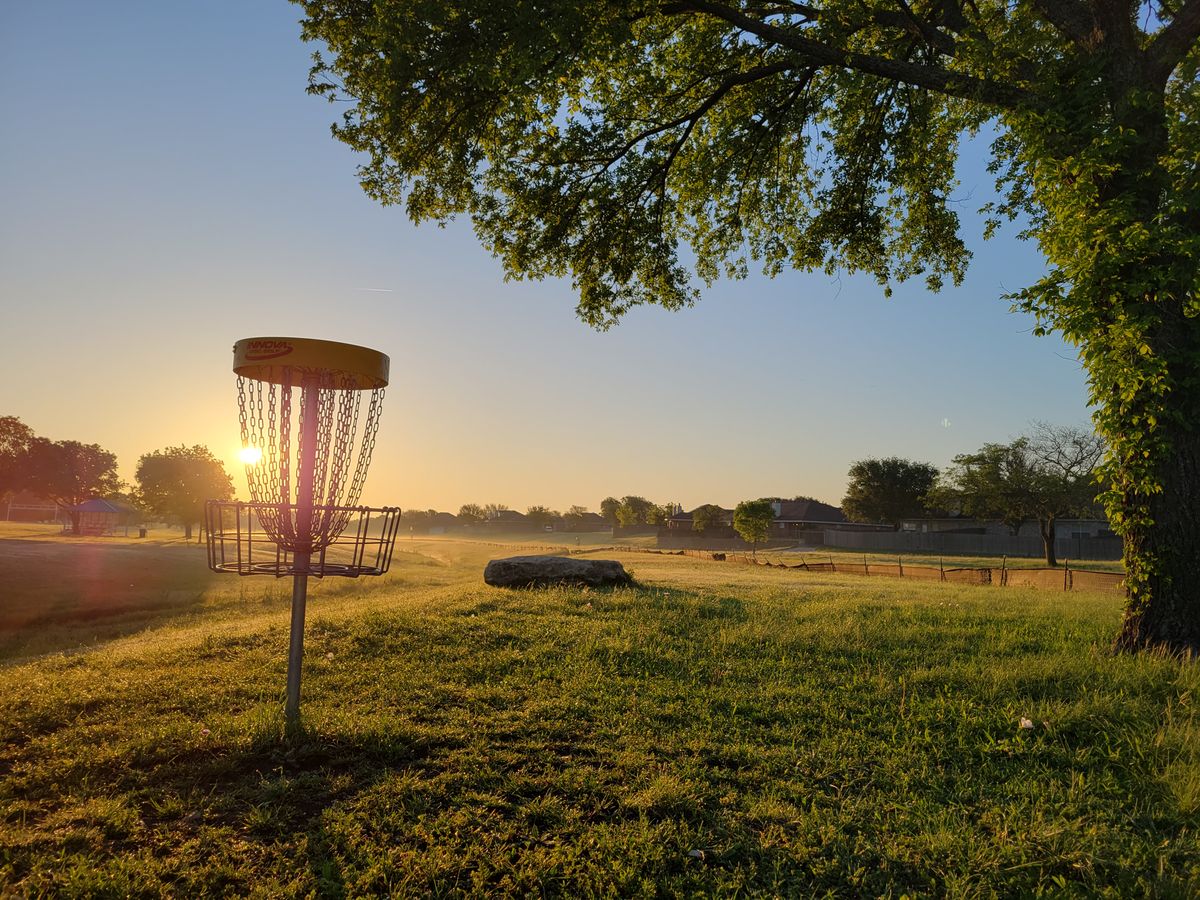 Sunrise on hole 1