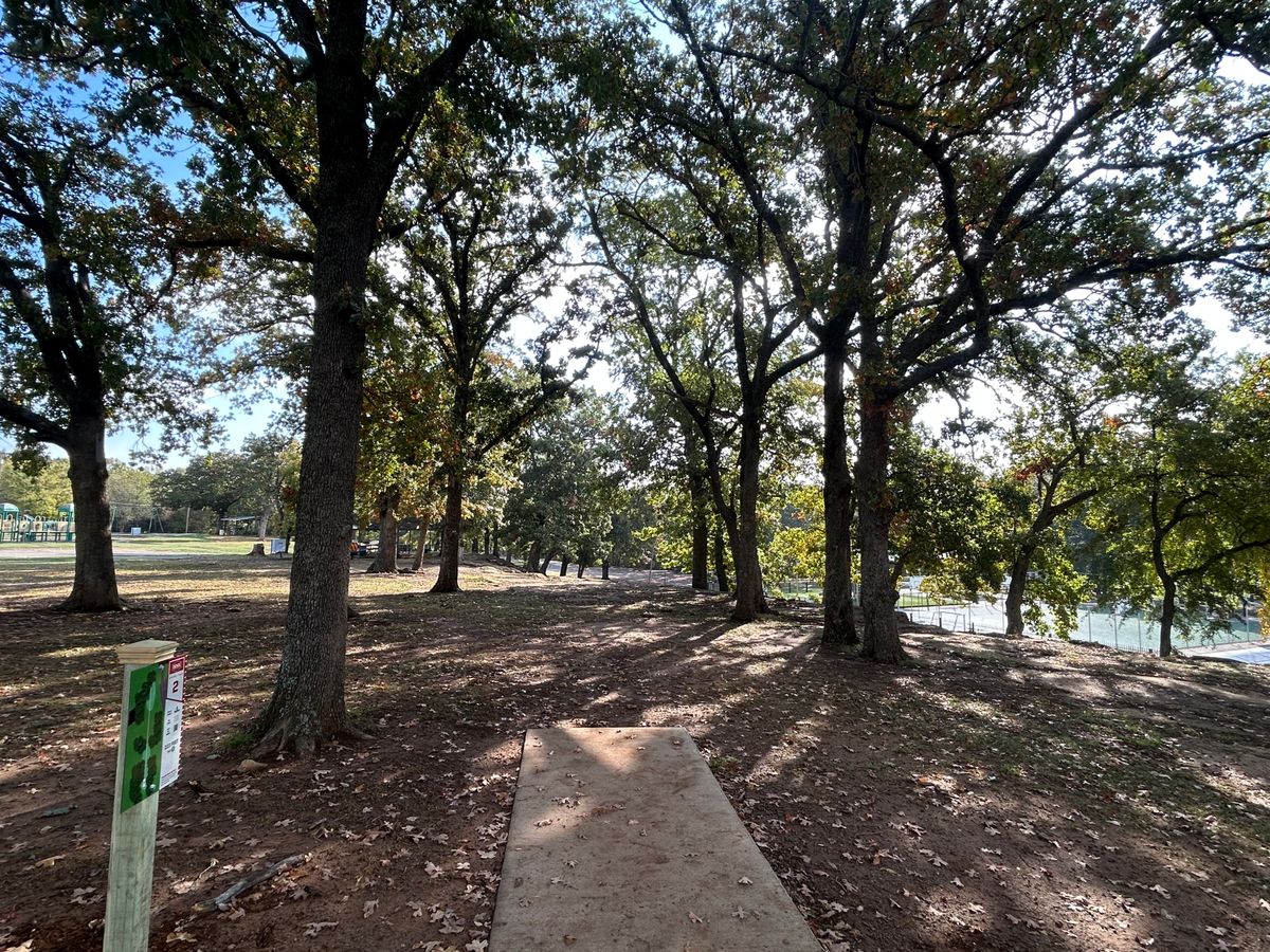 Hole 2 tee