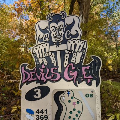 Cool sign, the only one on the course...