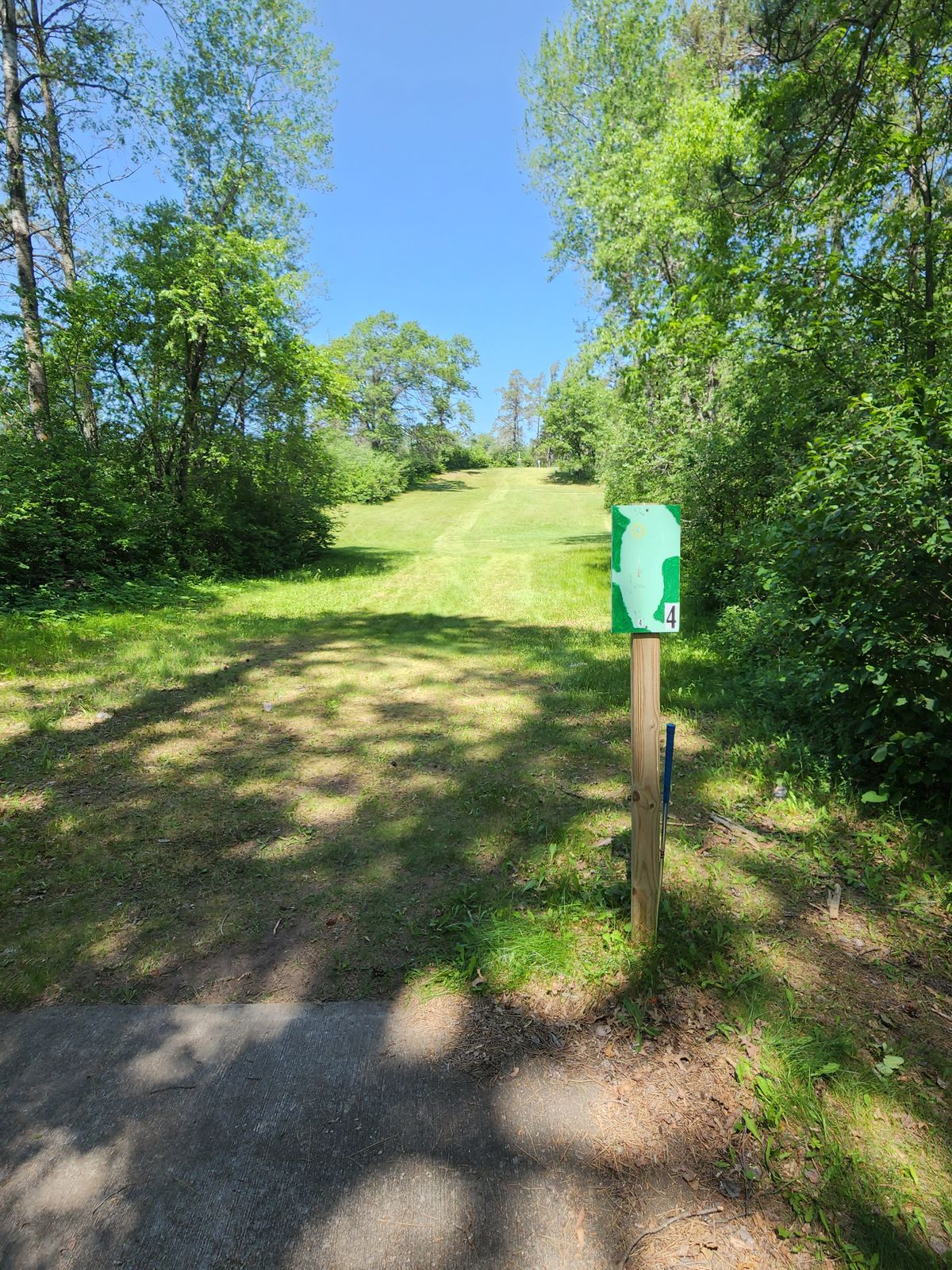 Hole 4 Overview