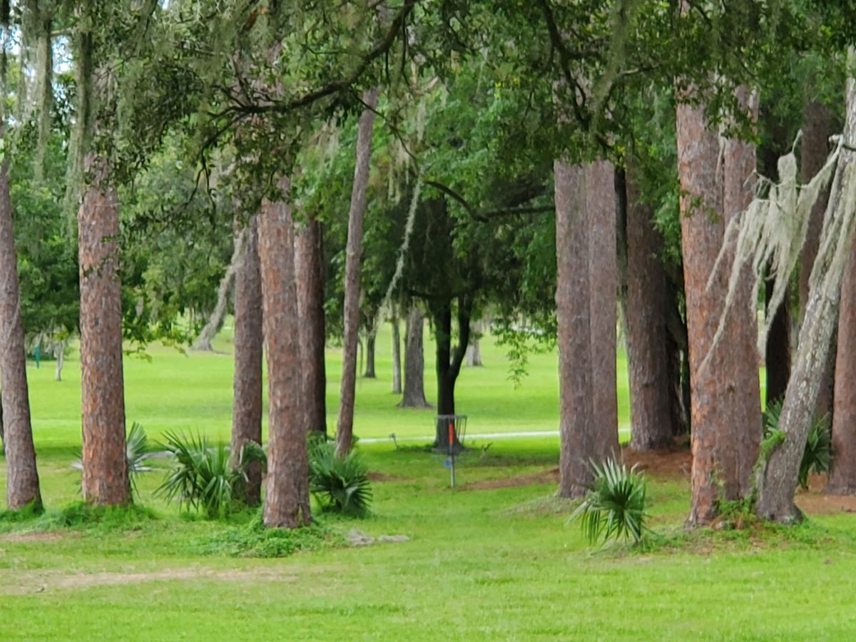Hole 2 red