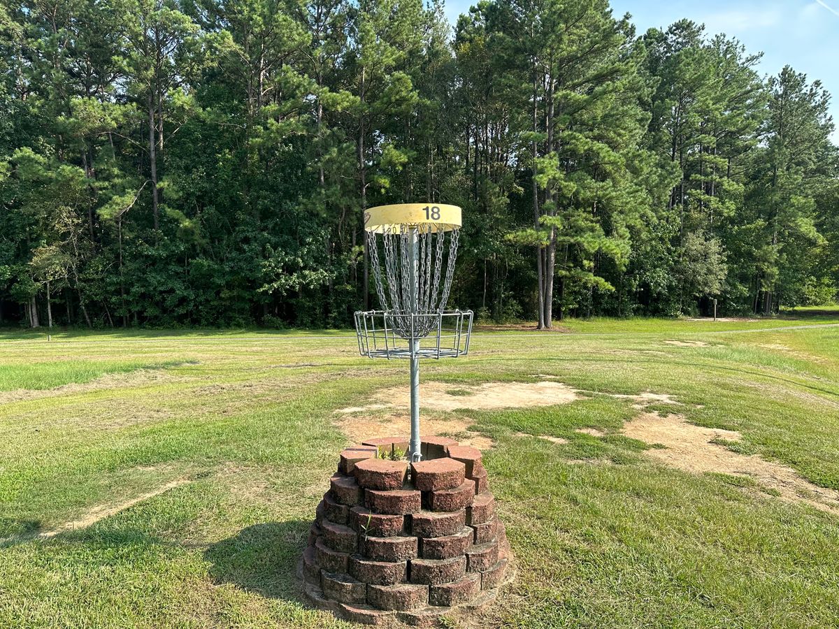Hole 18 Basket