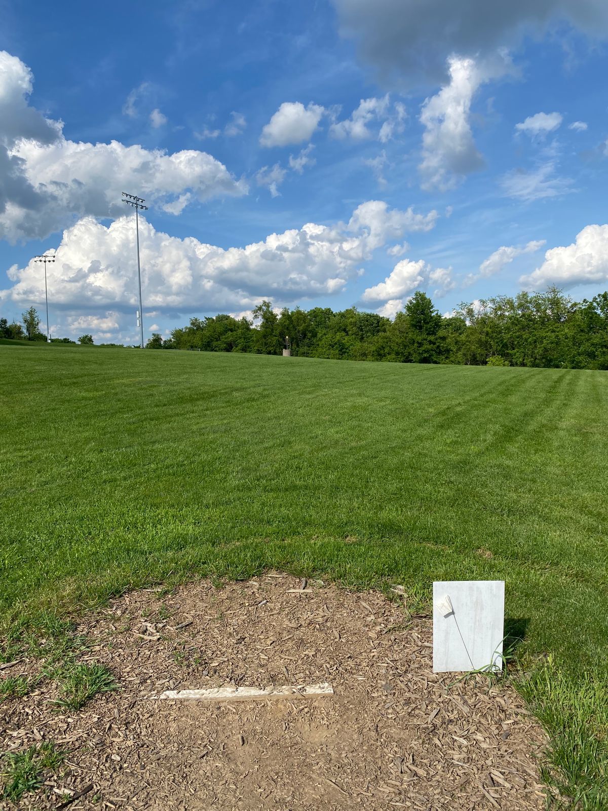 Hole 10 White tee