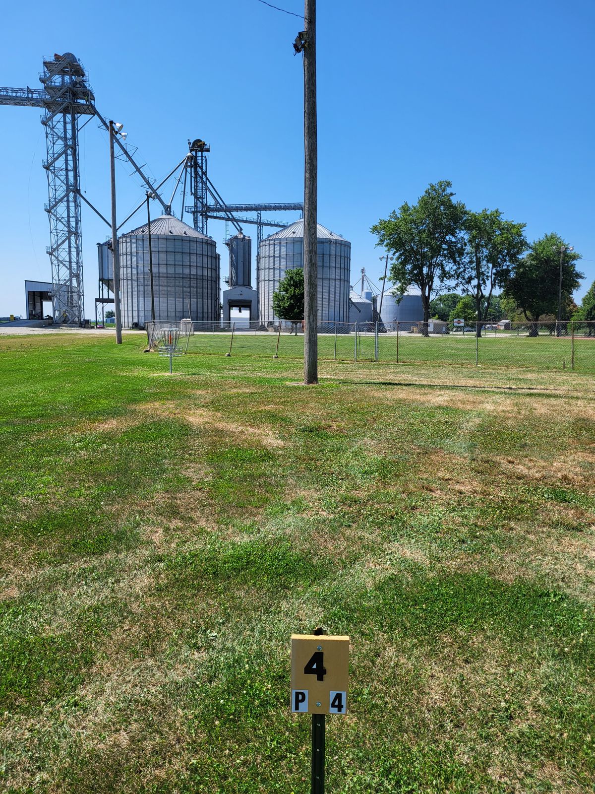 Hole 4 Tee