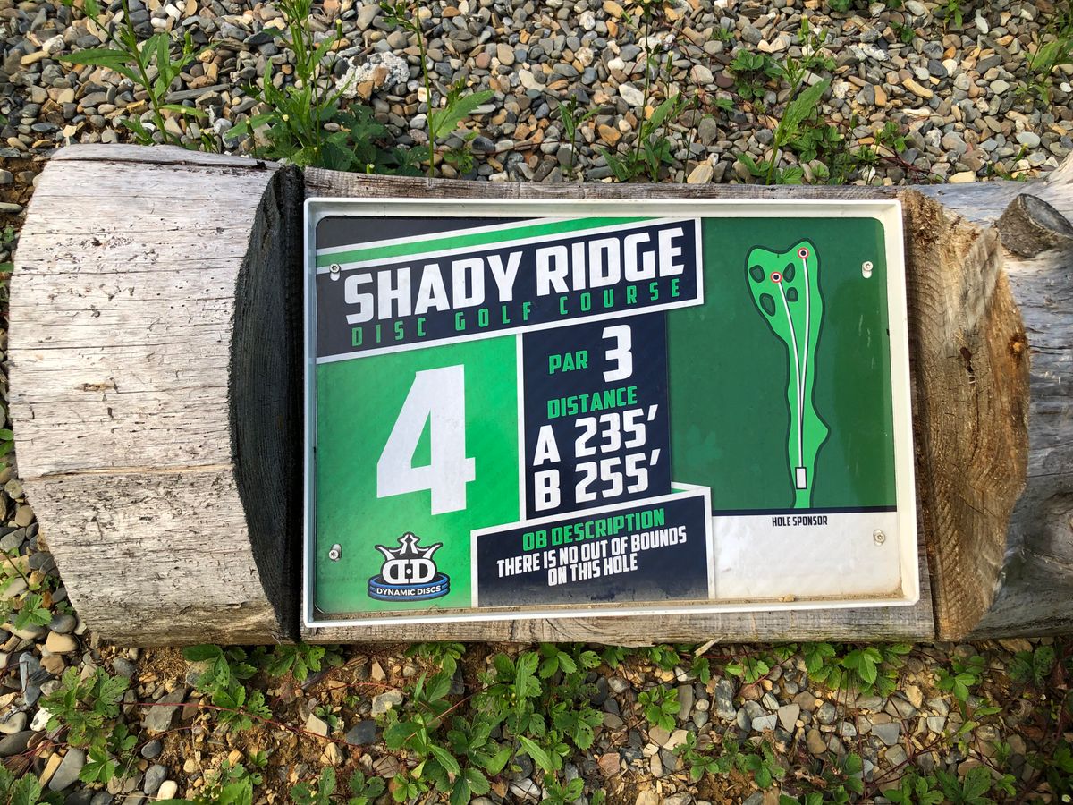 4 tee sign