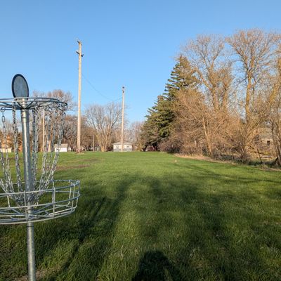 Tee #9, Basket 8