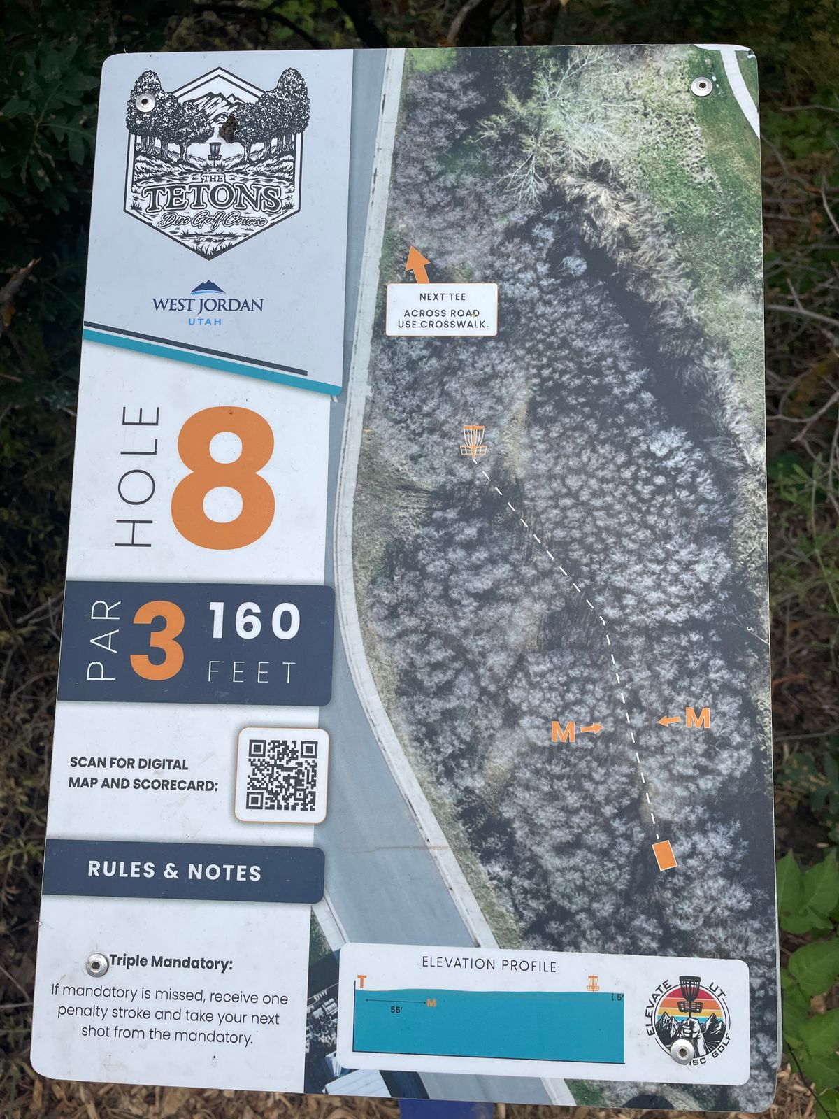 Great signage including how to get to the next hole