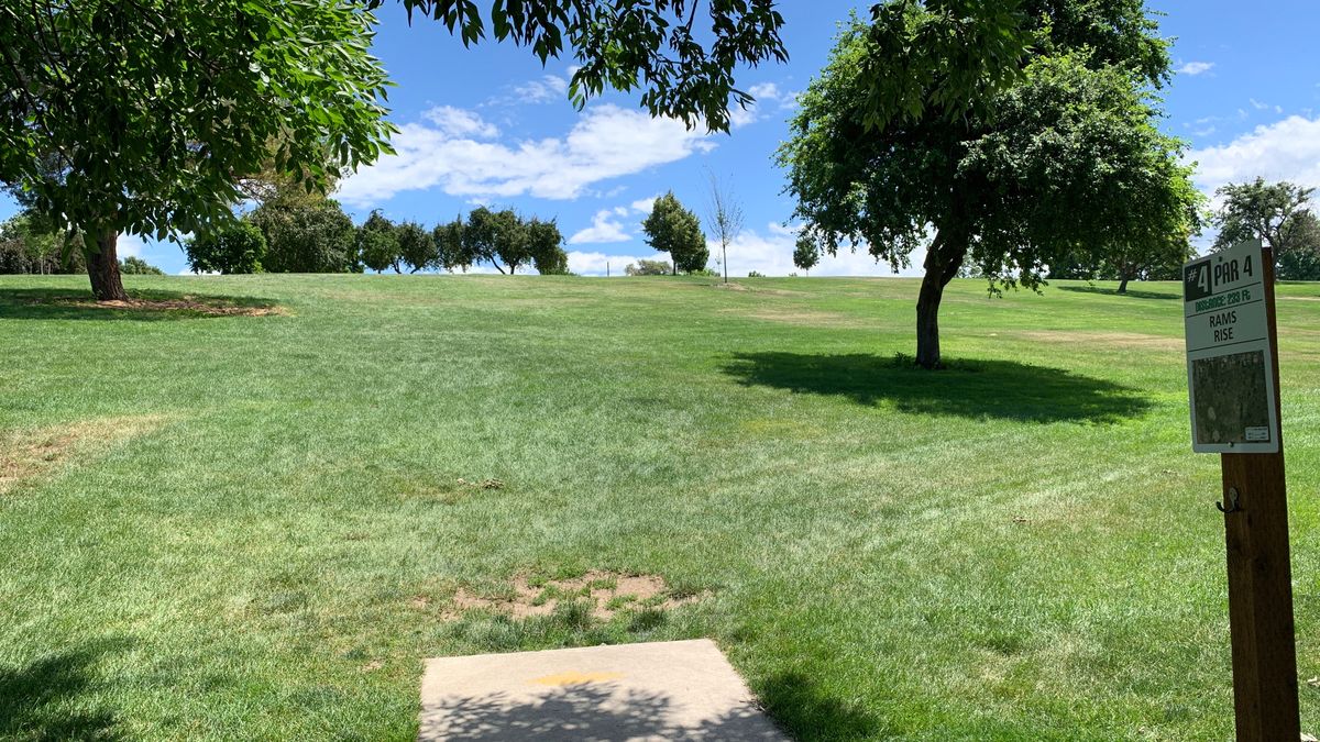 Hole 4