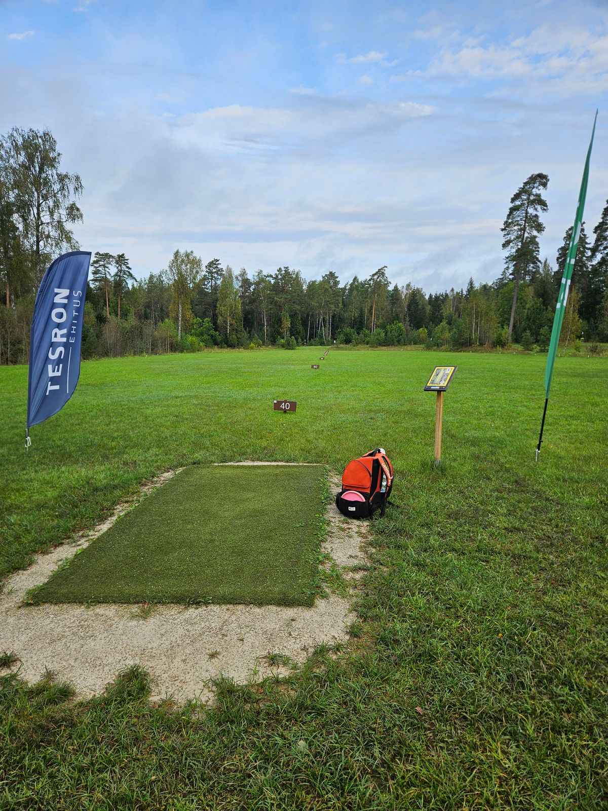 Hole 1 / Jänes
