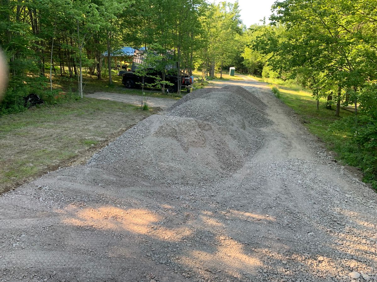 Driveway for camping and course