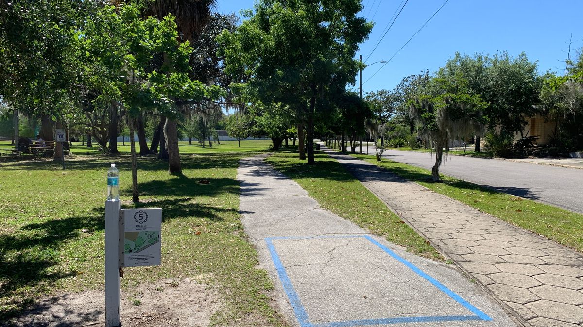 Hole 5