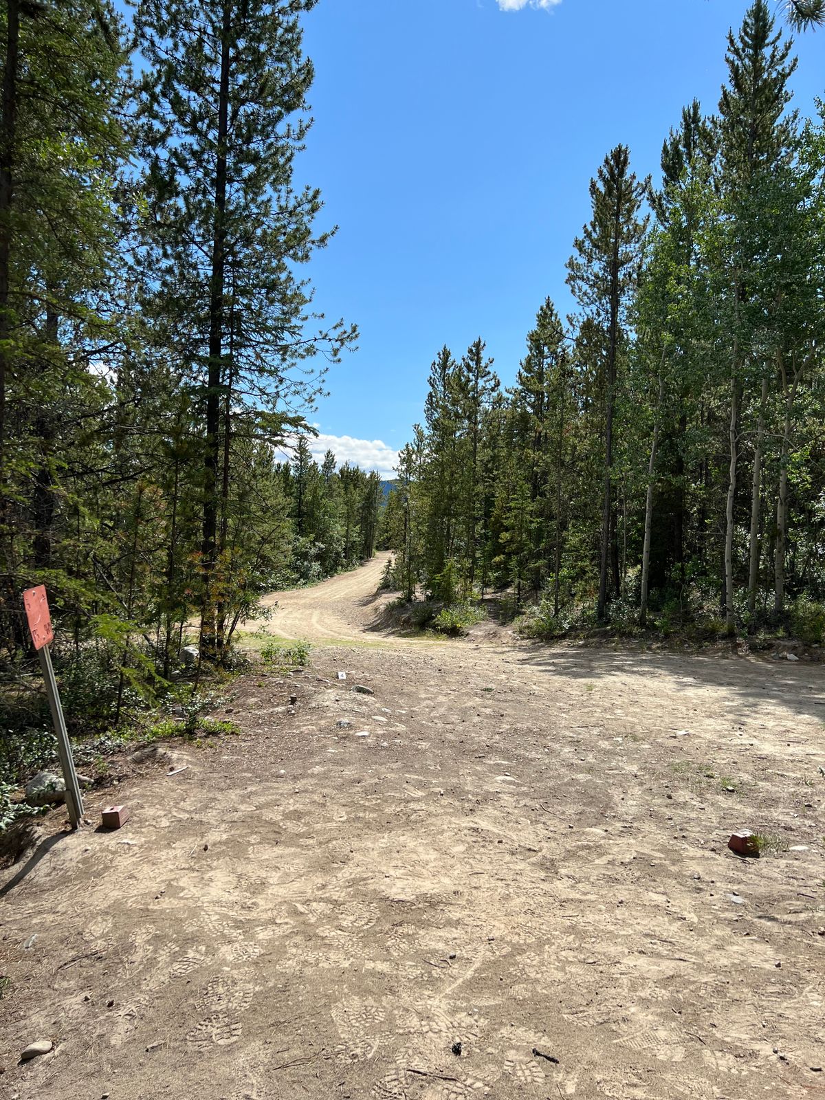 Hole 3 reds