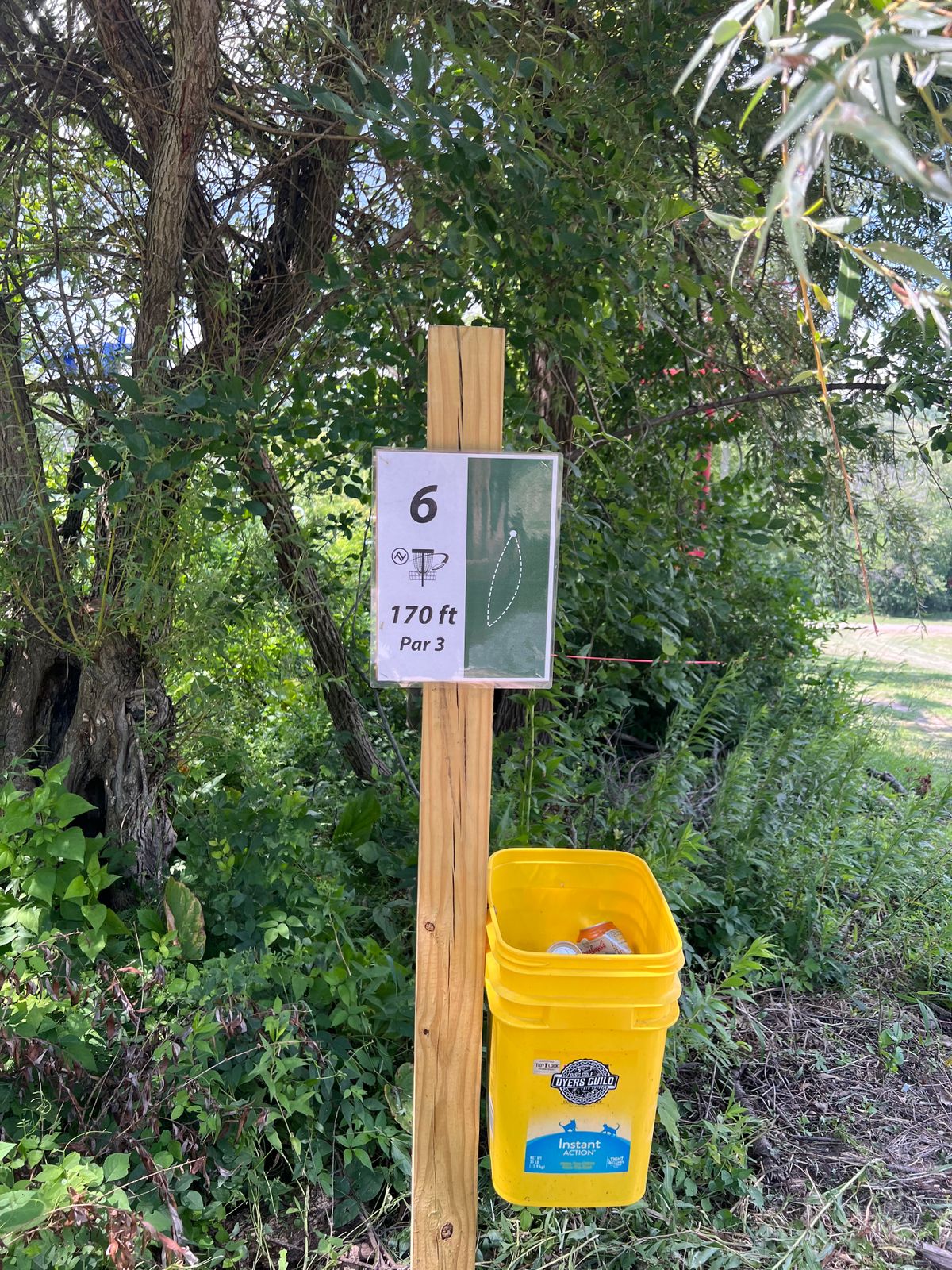 Hole 6 sign