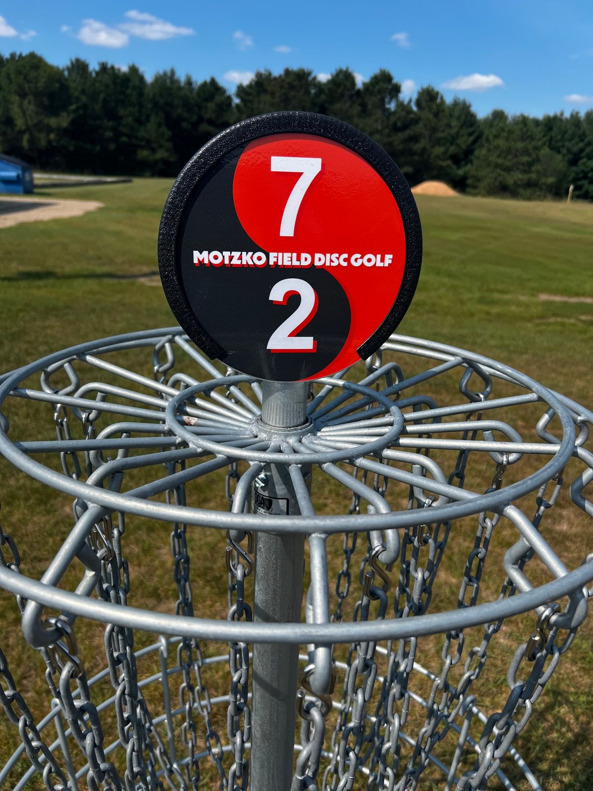 New basket markers for different 9 hole layouts.