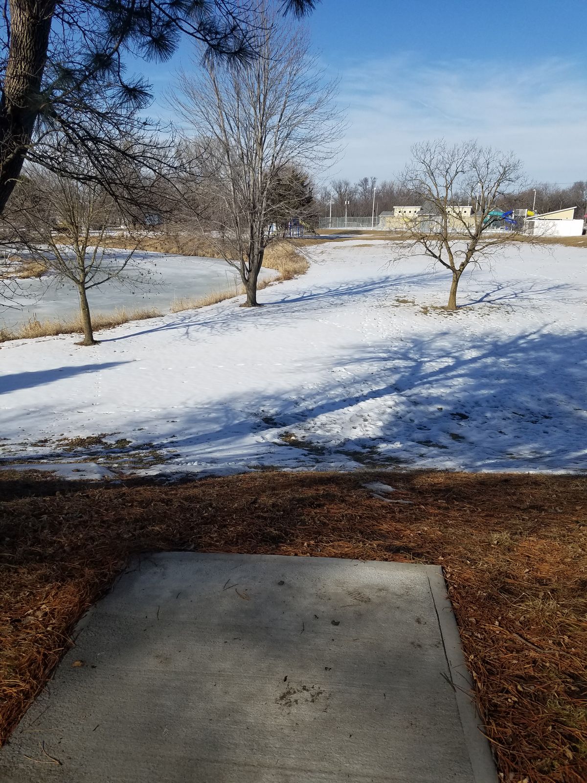 Hole 2 tee off