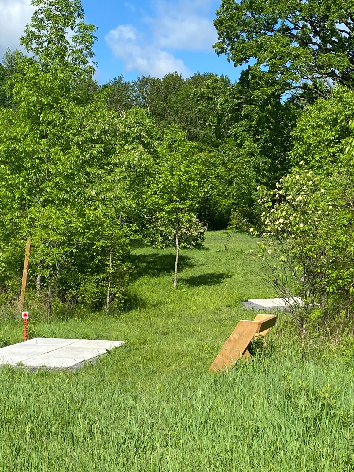 Red and purple tees for hole 10/I