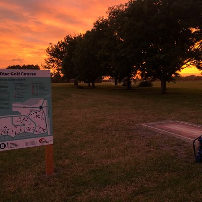 Tee # 1 Brooker Ave Disc Golf Course and Course Sign.
