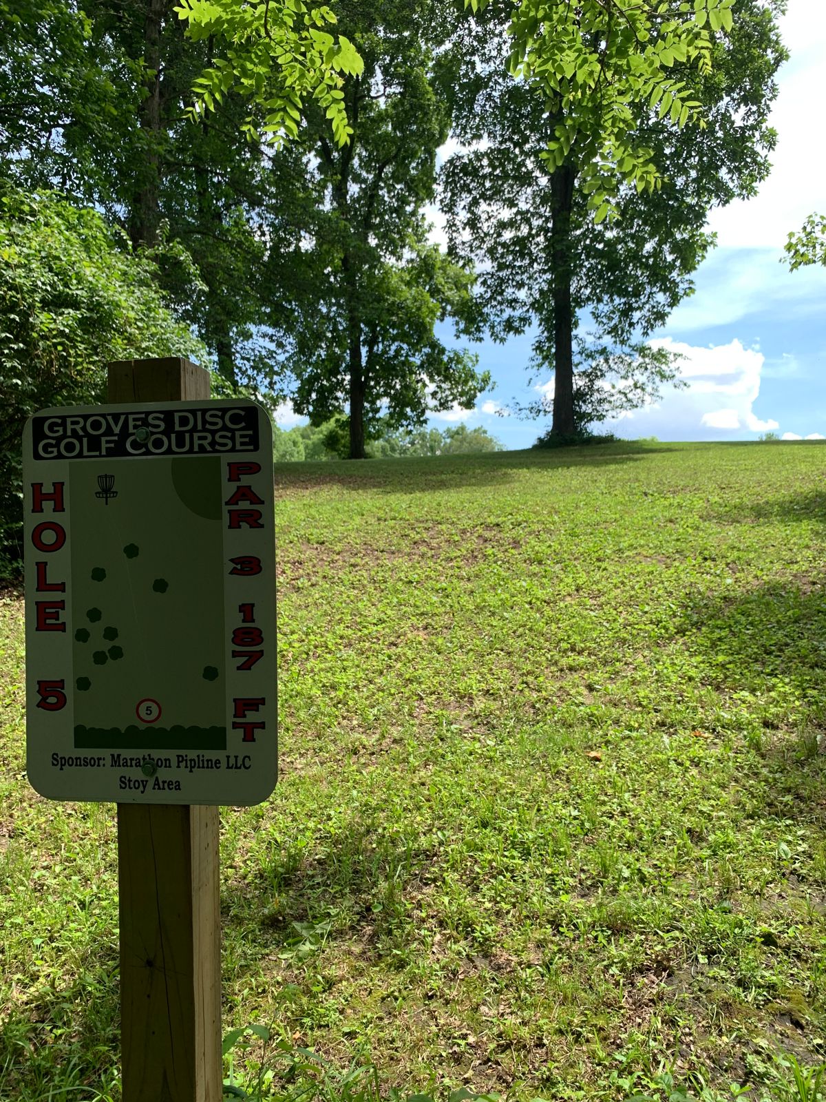 Hole 5 tee pad