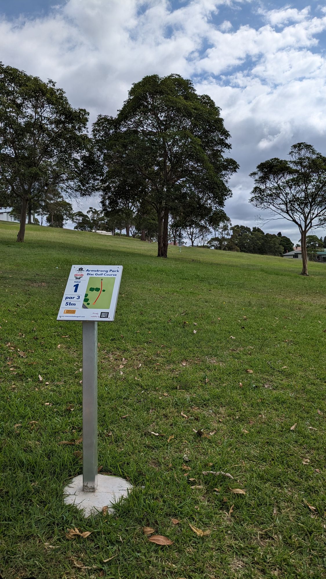 Tee for Hole 1