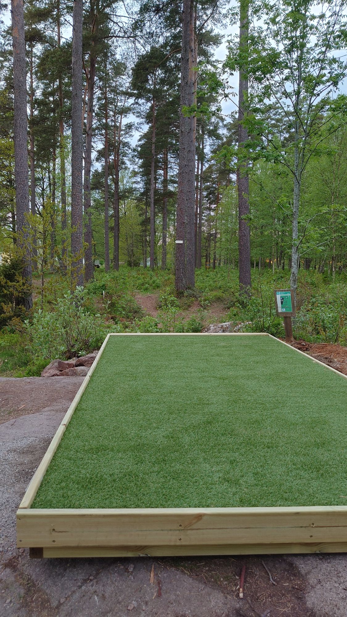 Teepad on hole 3