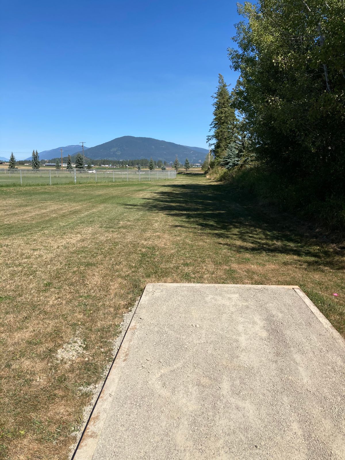 Hole 8 tee