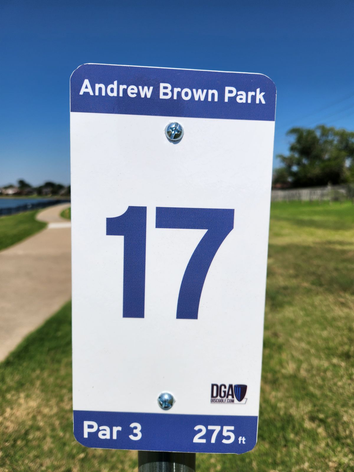 Hole 17 tee sign