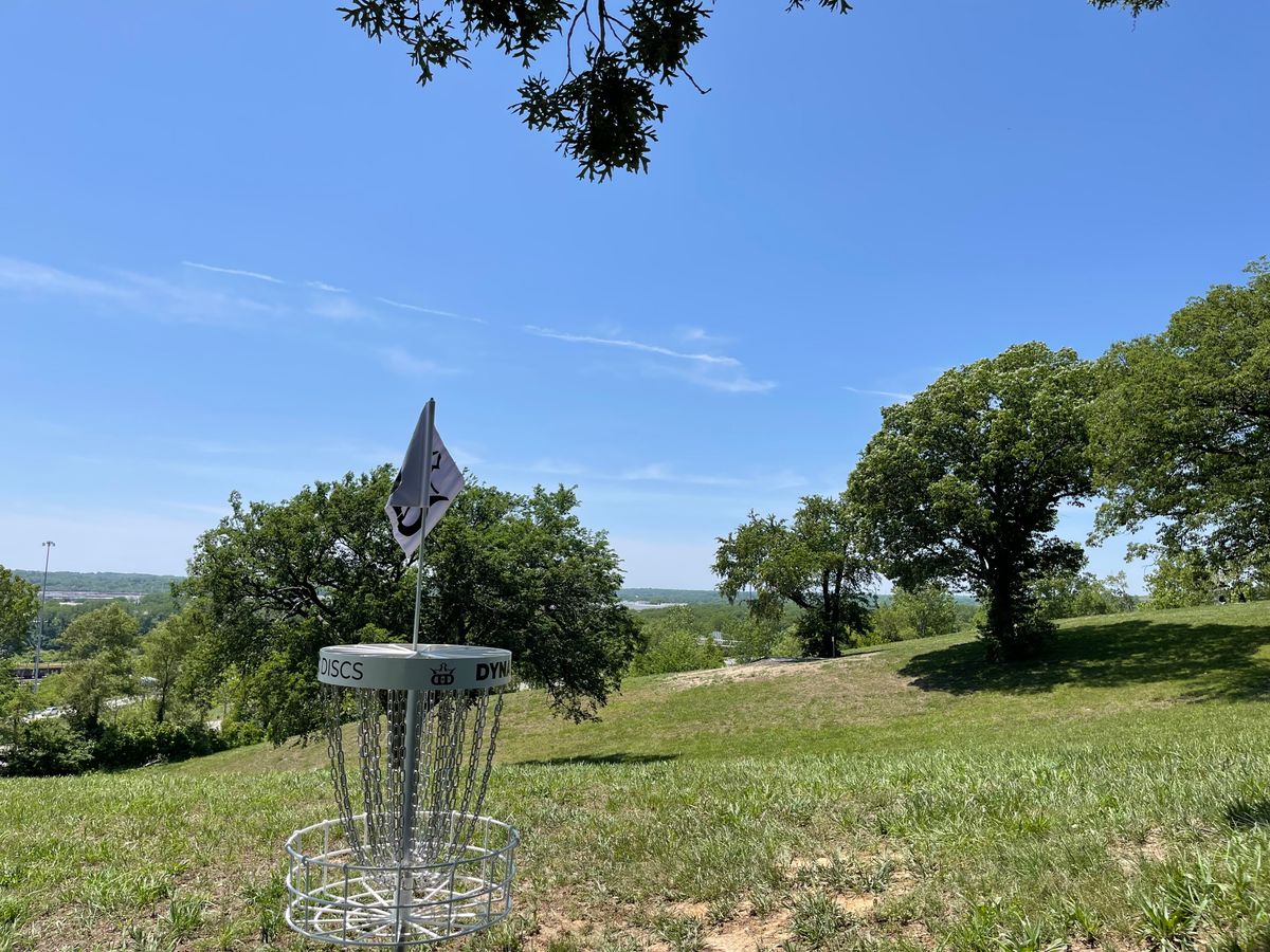 Hole 3 Short