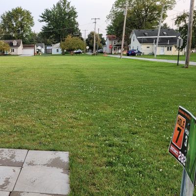 Hole 7 - OB: On basketball court, on/over road.