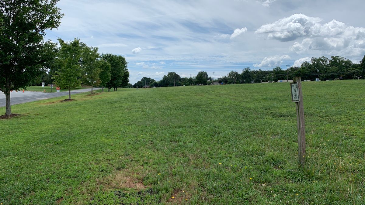 Hole 8