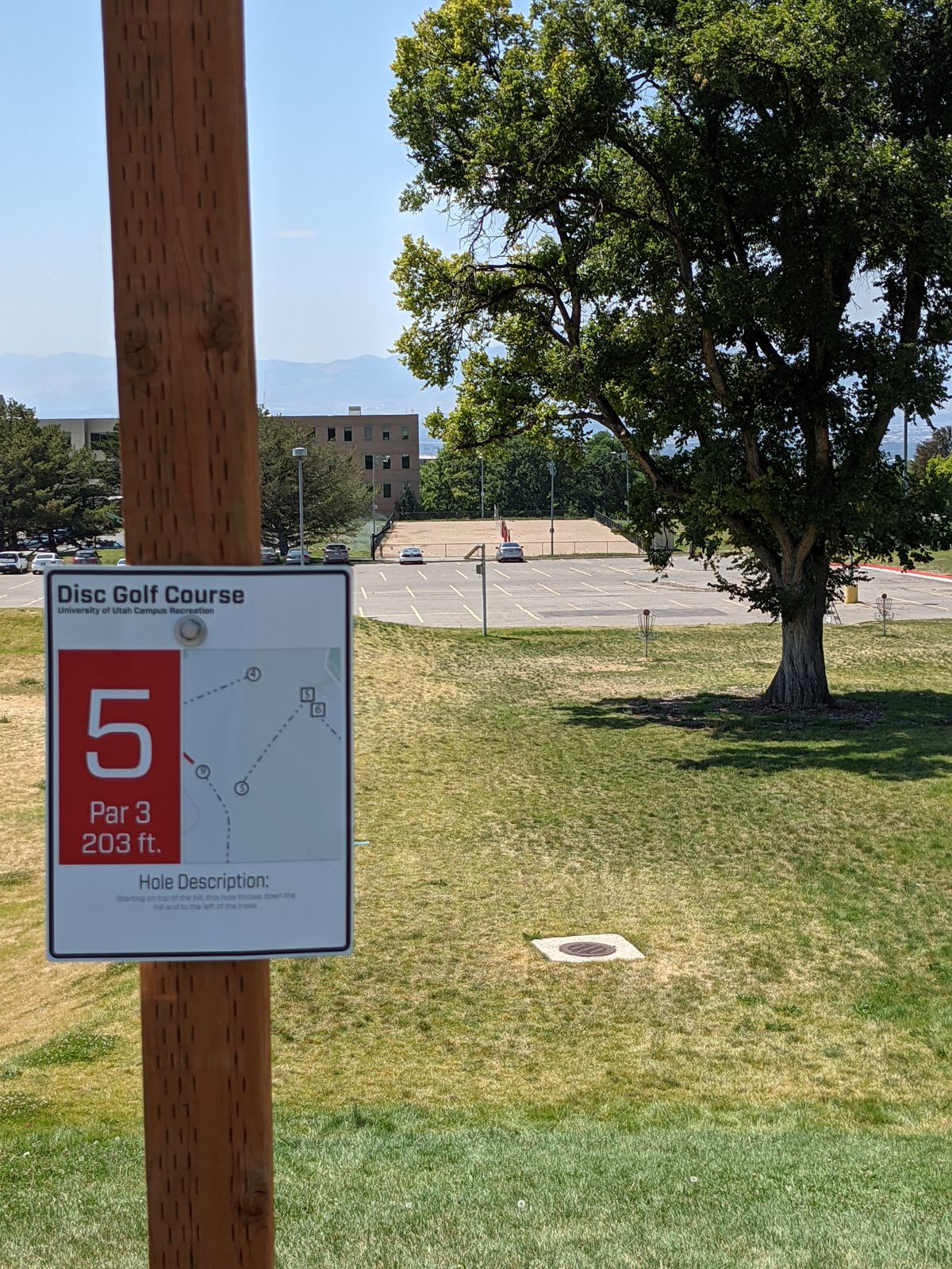 The course is really dry in the grass is all ripped up. The first three holes are super easy. The course is sort of squished in a few places