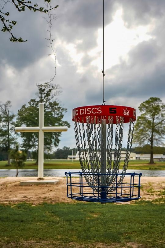 Hole 5 hanging basket!