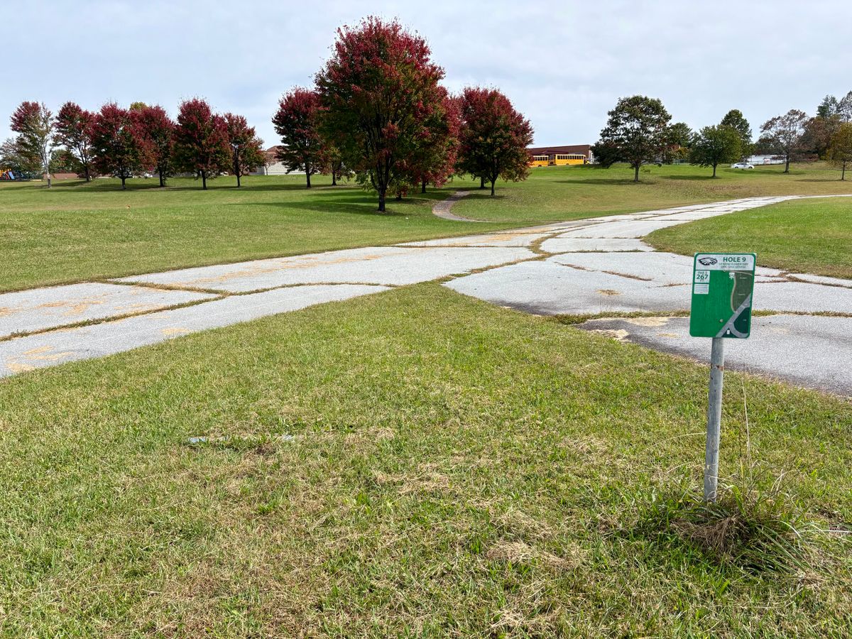 Hole 9 tee