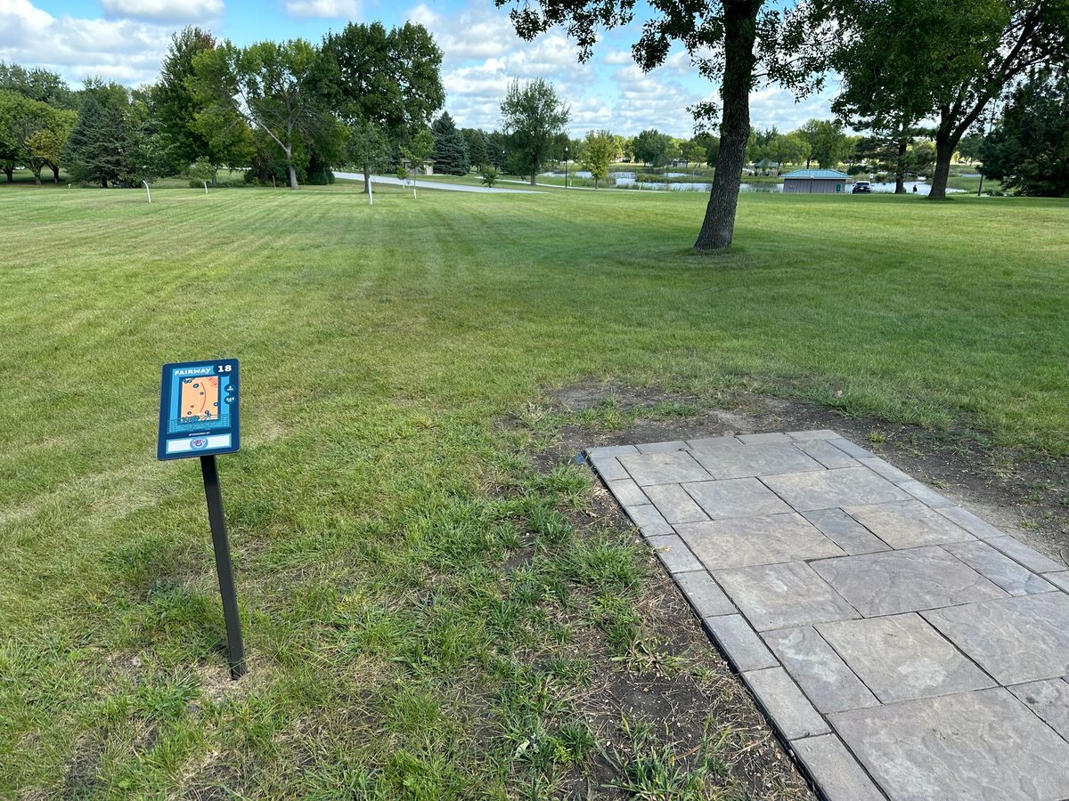 Tee pad 18
