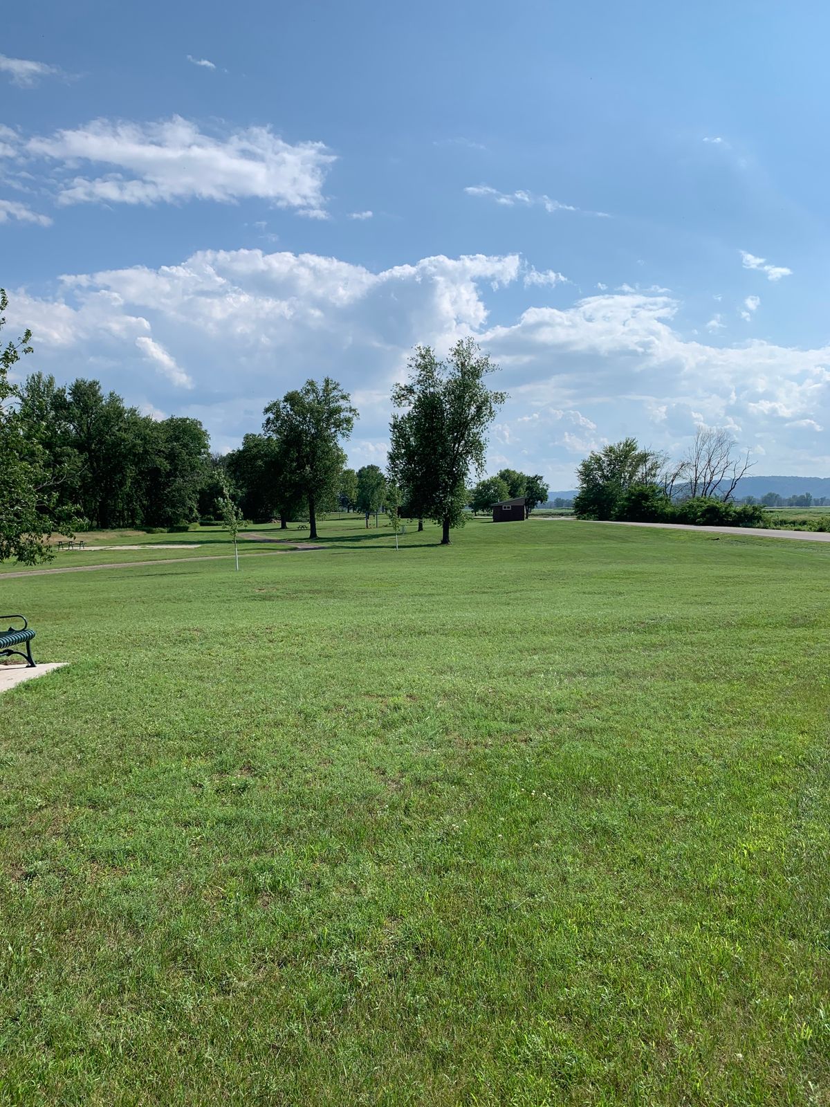 Hole 2 tee