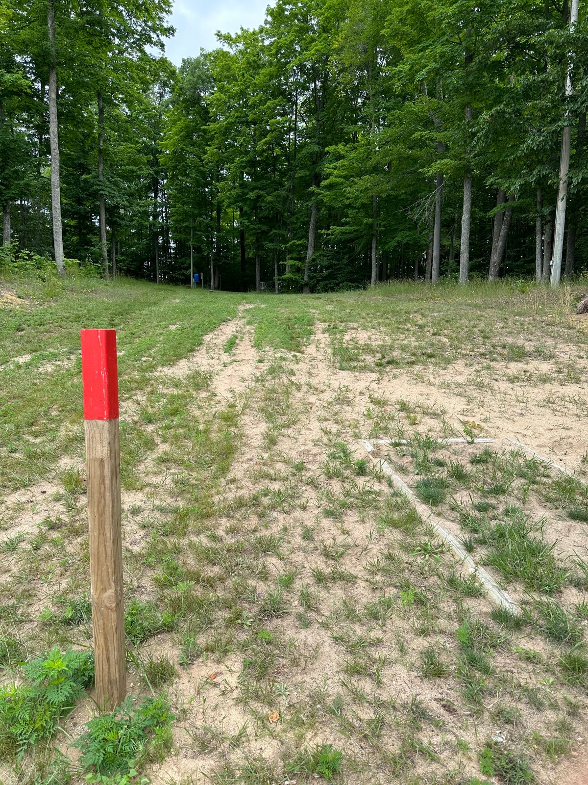 Hole 4. 194 ft