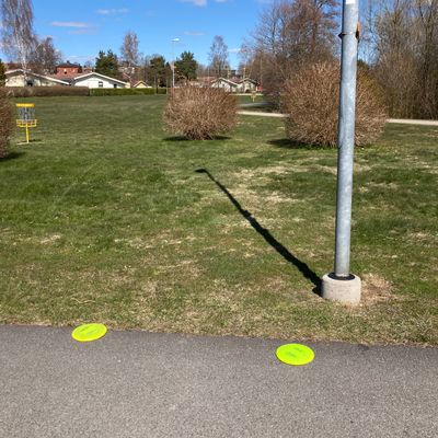Tee 5 (akta förbipasserade)