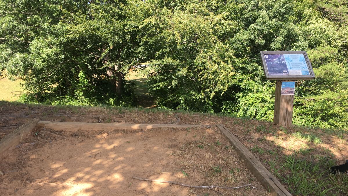 Hole 8