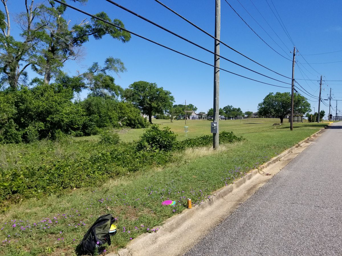 Hole 2 tee