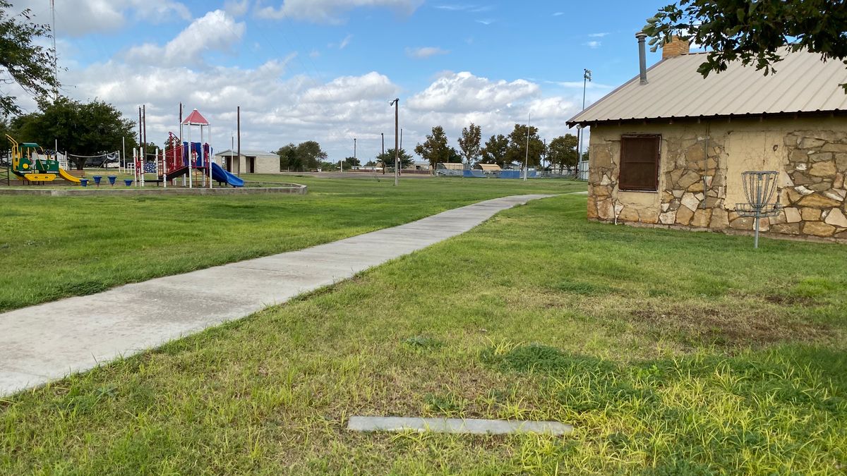 Hole 3